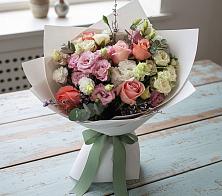 Букет цветов из:  Розы, Лизиантусы и Гвоздики #REPLACE_PRED# Вурнары